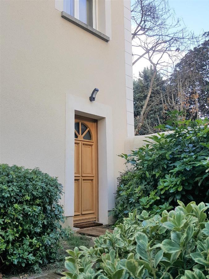 Guest House " Gite L'Atelier Du 6"- Calme - Jardin Tours Esterno foto