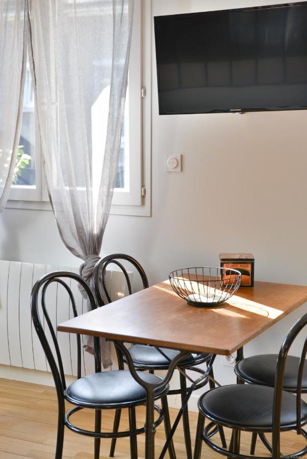 Guest House " Gite L'Atelier Du 6"- Calme - Jardin Tours Esterno foto